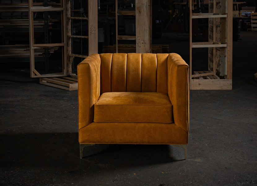 Galleria Tufted Luxury Accent Chair